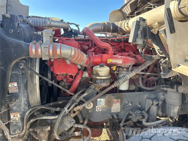 Kenworth T800 8x6 Sleeper Winch Truck Sleepwagens