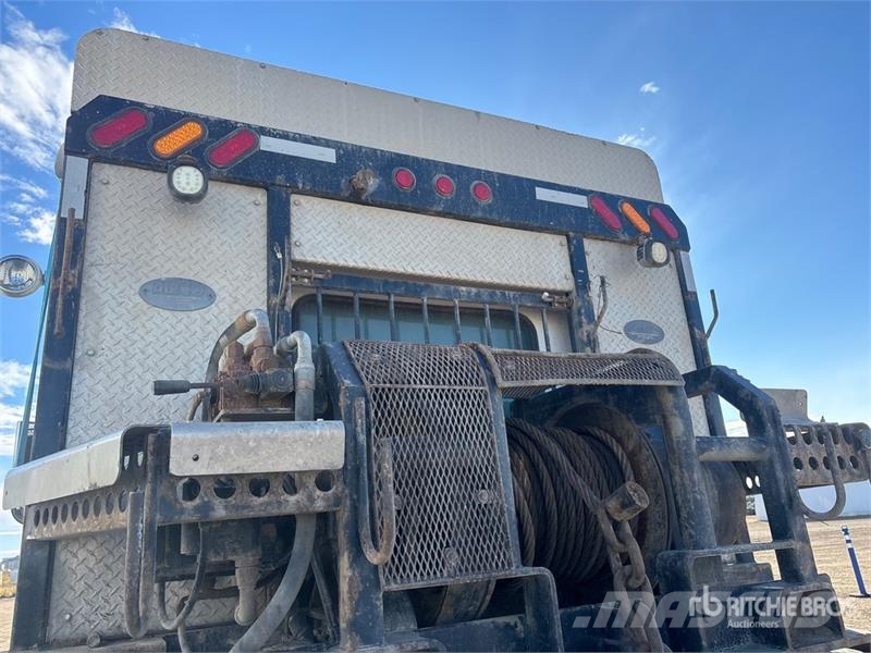 Kenworth T800 8x6 Sleeper Winch Truck Sleepwagens