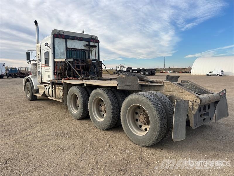 Kenworth T800 8x6 Sleeper Winch Truck 救援車