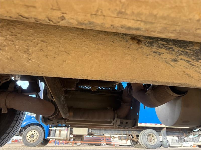 Kenworth T800 8x6 Sleeper Winch Truck 救援車