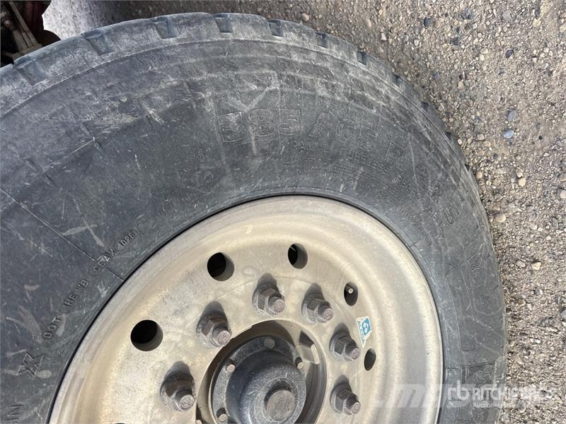 Kenworth T800 8x6 Sleeper Winch Truck 救援車