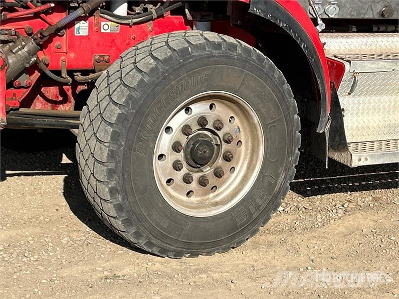 Kenworth T800 8x6 Sleeper Winch Truck Vyslobodzovacie vozidlá