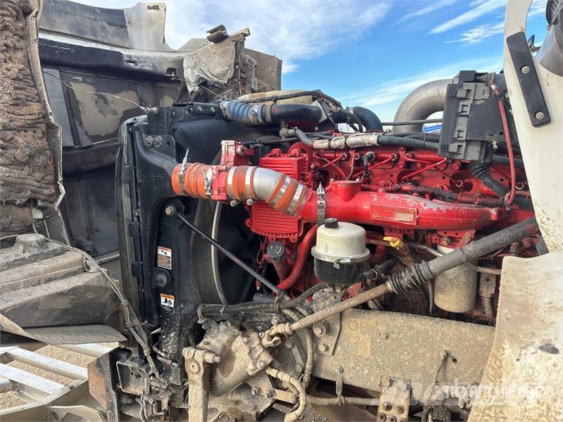 Kenworth T800 8x6 Sleeper Winch Truck 救援車