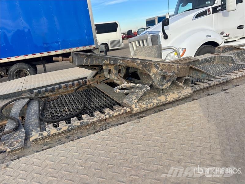 Kenworth T800 8x6 Sleeper Winch Truck 救援車