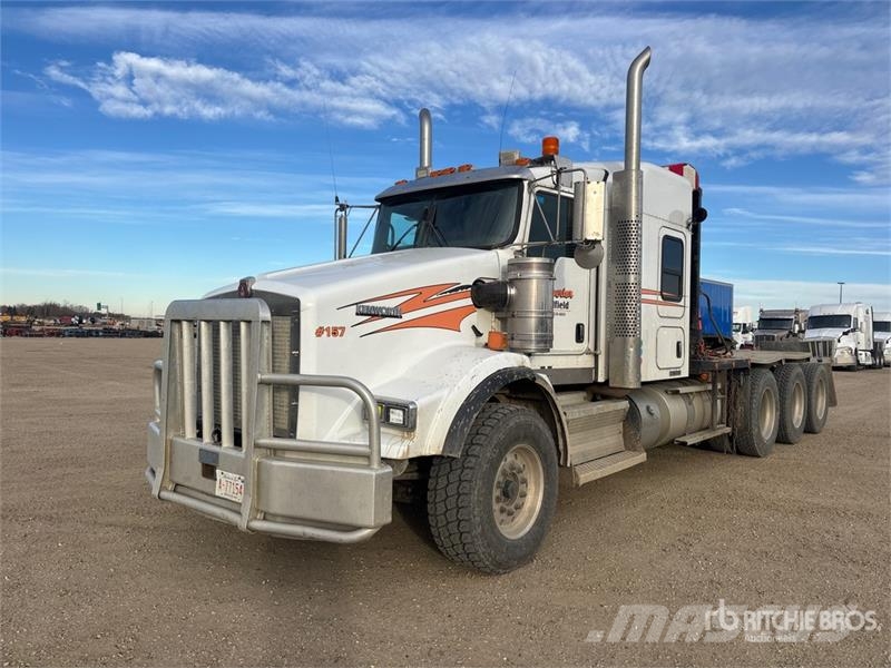Kenworth T800 8x6 Sleeper Winch Truck 救援車