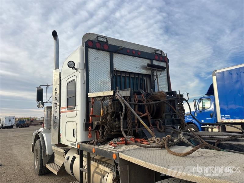 Kenworth T800 8x6 Sleeper Winch Truck 救援車