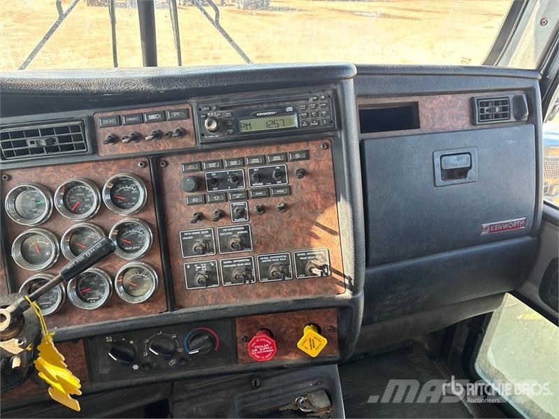 Kenworth T800 8x6 Sleeper Hooklift Truck Vinçli kamyonlar