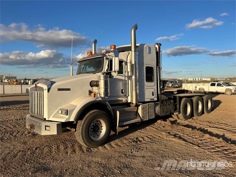 Kenworth T800 8x6 Sleeper Winch Truck Sleepwagens