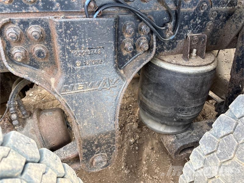 Kenworth T800 8x6 Sleeper Winch Truck 救援车