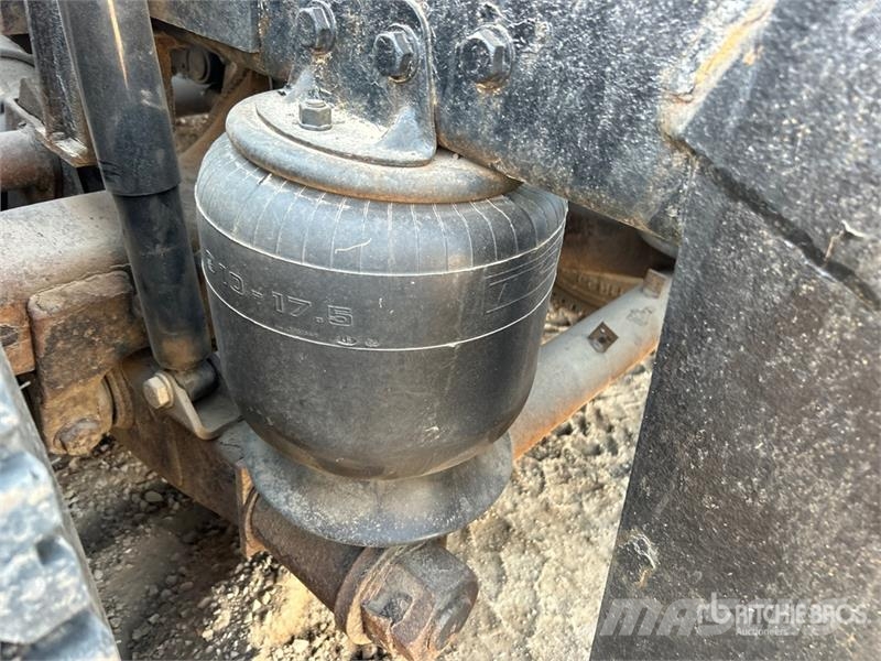 Kenworth T800 8x6 Sleeper Winch Truck Sleepwagens