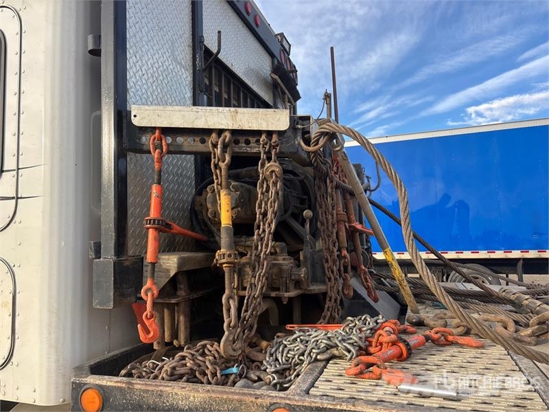 Kenworth T800 8x6 Sleeper Winch Truck 救援車
