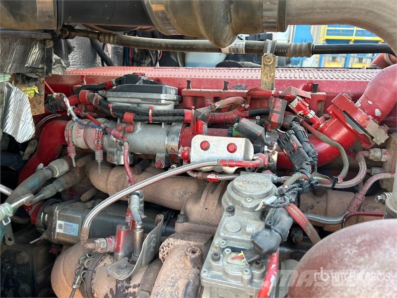 Kenworth T800 8x6 Sleeper Winch Truck Sleepwagens