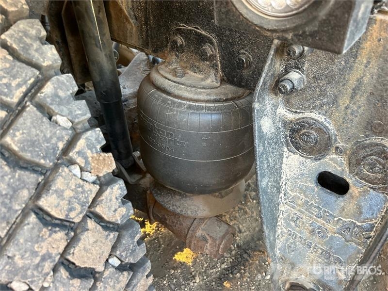 Kenworth T800 8x6 Sleeper Winch Truck Sleepwagens