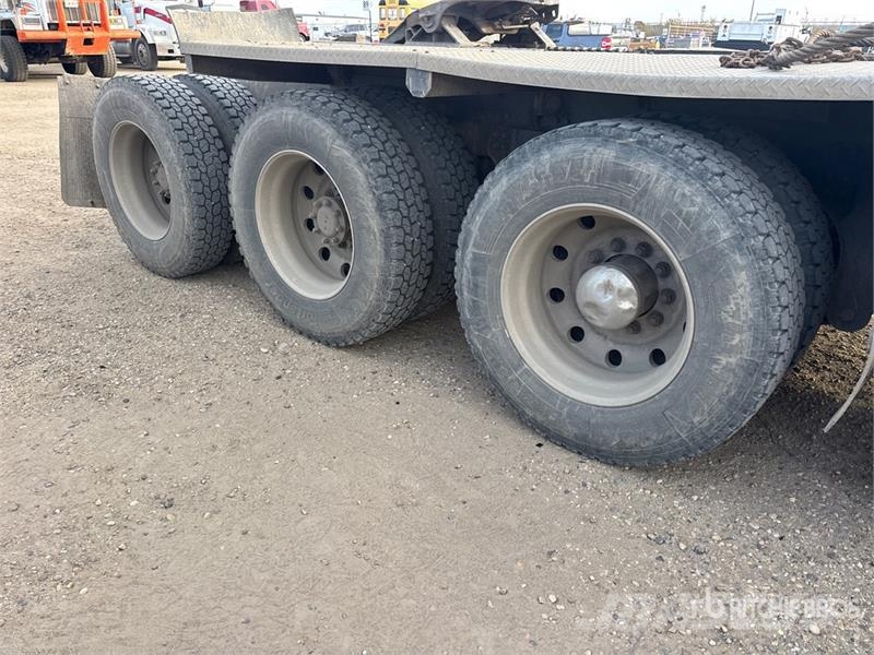 Kenworth T800 8x6 Sleeper Winch Truck 救援車