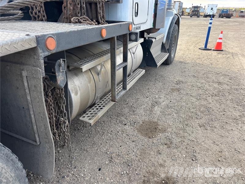 Kenworth T800 8x6 Sleeper Winch Truck 救援車