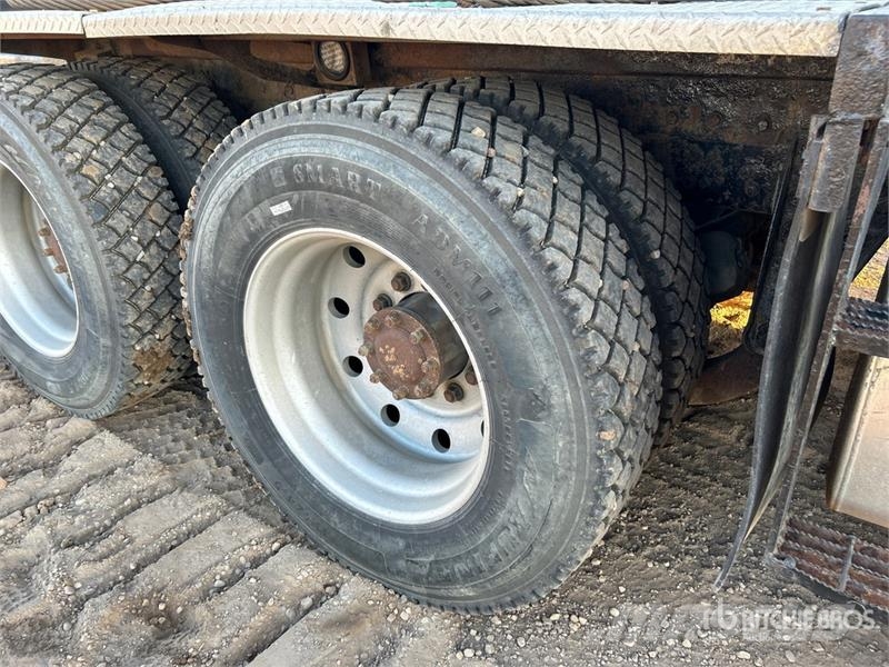 Kenworth T800 8x6 Sleeper Winch Truck Sleepwagens