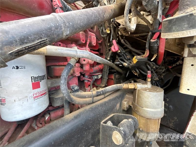 Kenworth T800 8x6 Sleeper Winch Truck 救援车