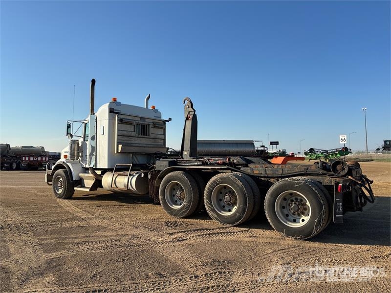 Kenworth T800 8x6 Sleeper Hooklift Truck Камиони с кран с кука