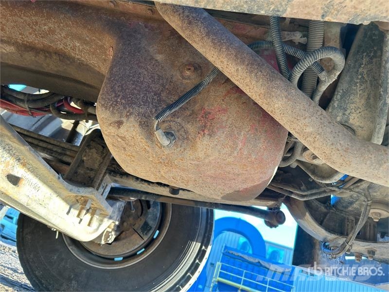 Kenworth T800 8x6 Sleeper Winch Truck Sleepwagens