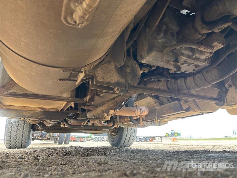 Kenworth T800 8x6 Sleeper Winch Truck 救援车