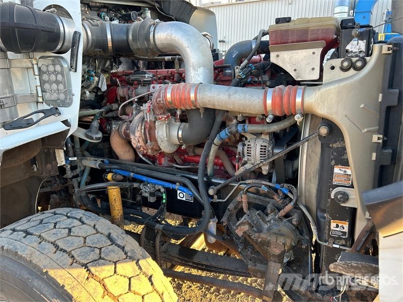 Kenworth T800 8x6 Sleeper Winch Truck Sleepwagens