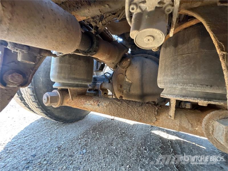 Kenworth T800 8x6 Sleeper Hooklift Truck Vinçli kamyonlar