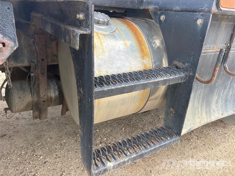 Kenworth T800 8x6 Winch Truck Evakuators ar manipulatoru