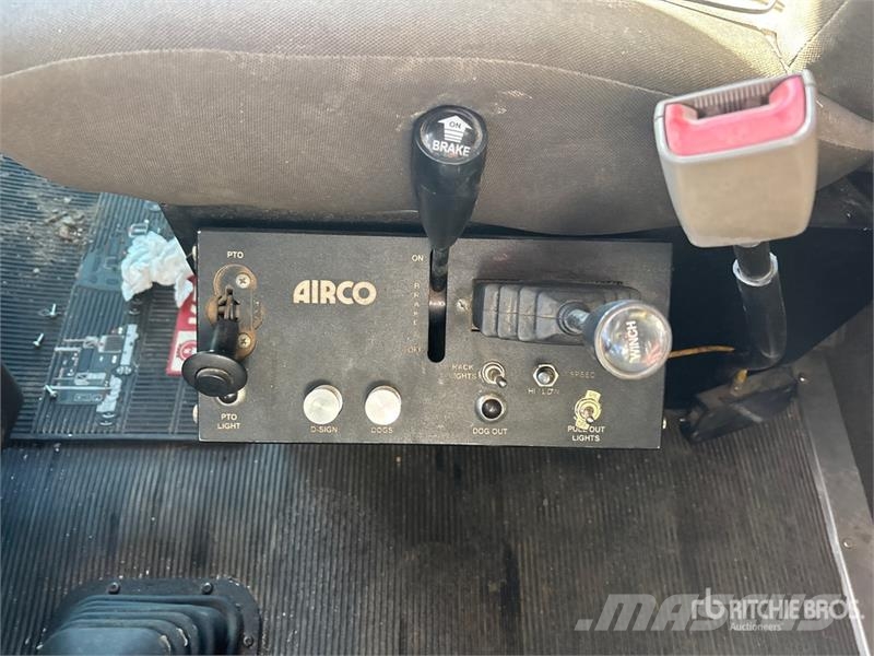 Kenworth T800 8x6 Winch Truck Kurtaricilar