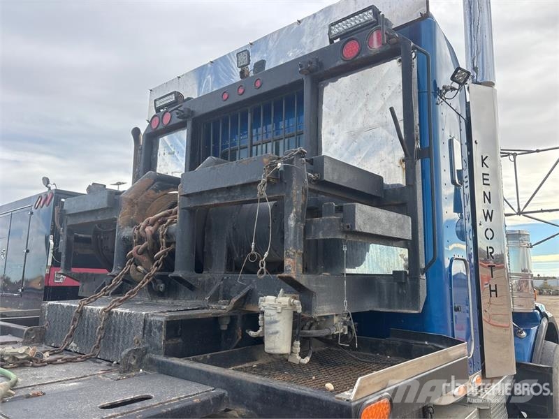 Kenworth T800 8x6 Winch Truck Evakuators ar manipulatoru