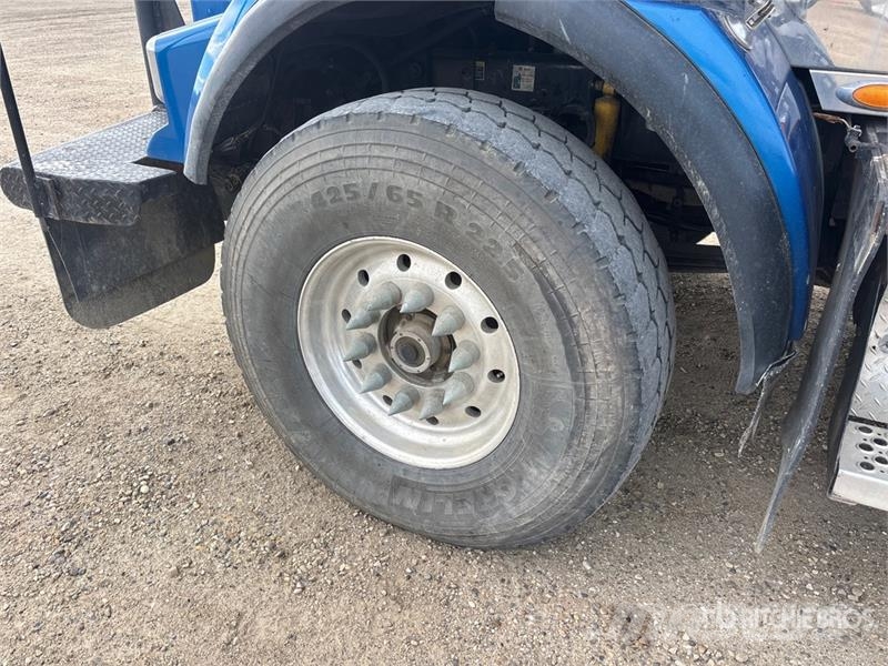 Kenworth T800 8x6 Winch Truck Evakuators ar manipulatoru