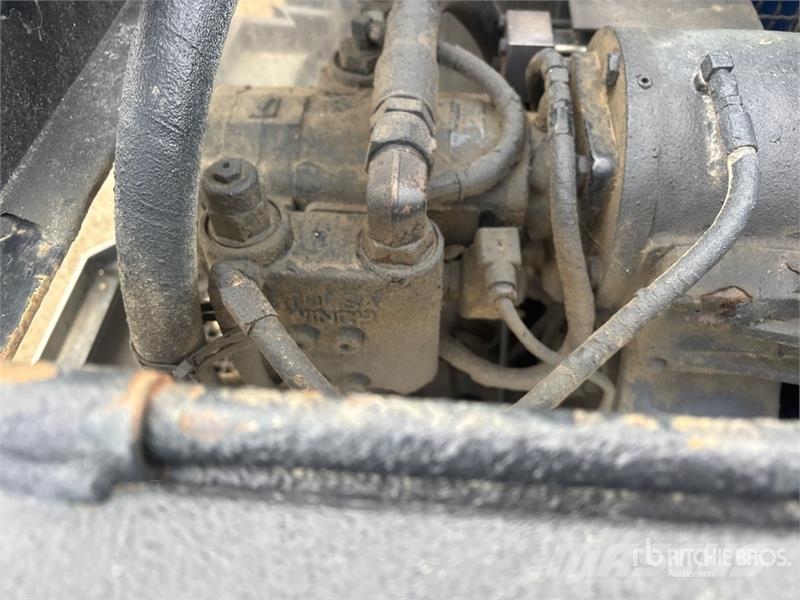 Kenworth T800 8x6 Winch Truck Evakuators ar manipulatoru