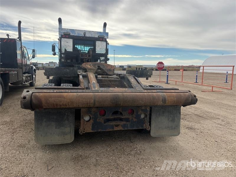 Kenworth T800 8x6 Winch Truck Evakuators ar manipulatoru