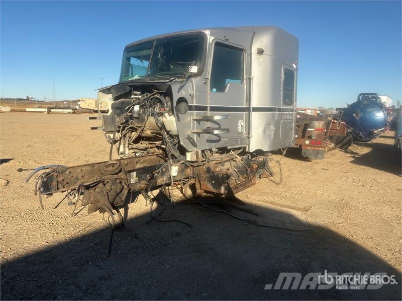 Kenworth T800 Truck Cab Кабины