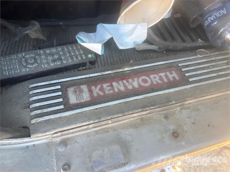 Kenworth T800 Truck Cab Кабины