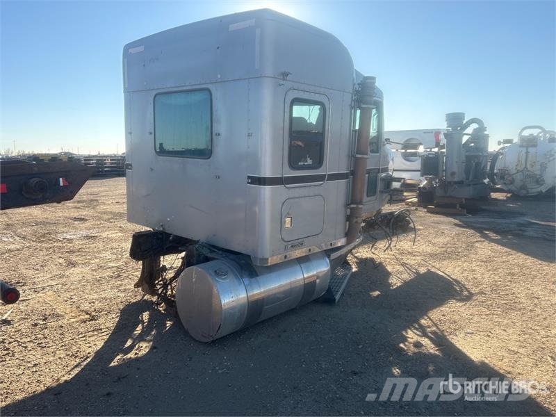 Kenworth T800 Truck Cab Кабины