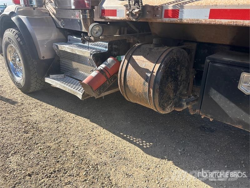 Kenworth T800B Camiones bañeras basculantes o volquetes