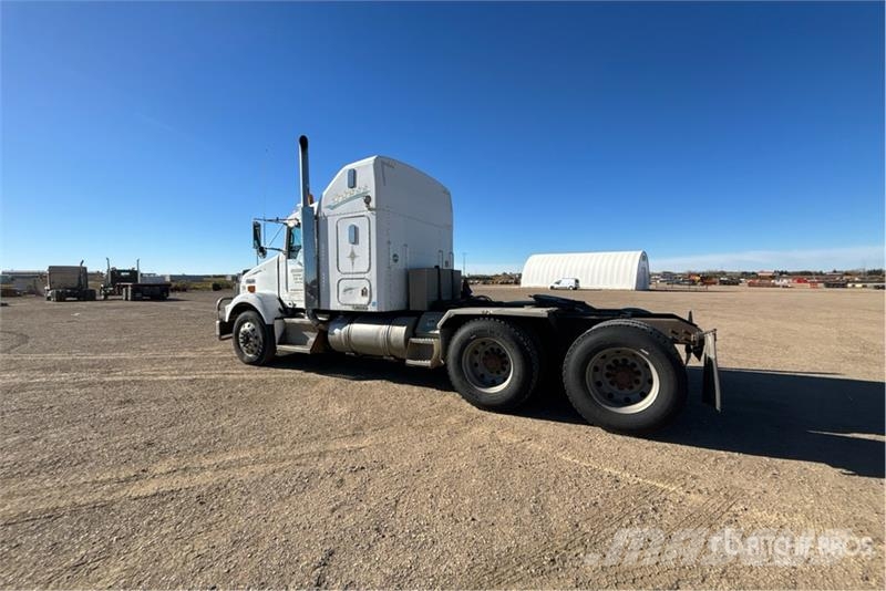 Kenworth T800B Sattelzugmaschinen