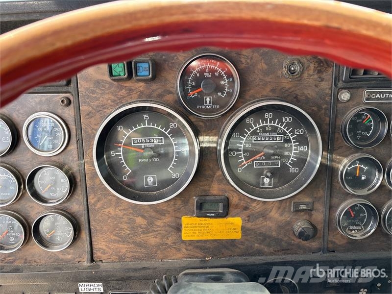Kenworth T800B Kranwagen