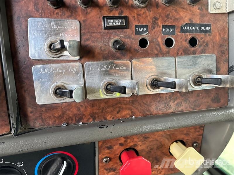 Kenworth T800B Vyslobodzovacie vozidlá