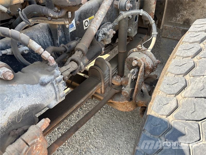 Kenworth T800B مركبات إصلاح الأعطال