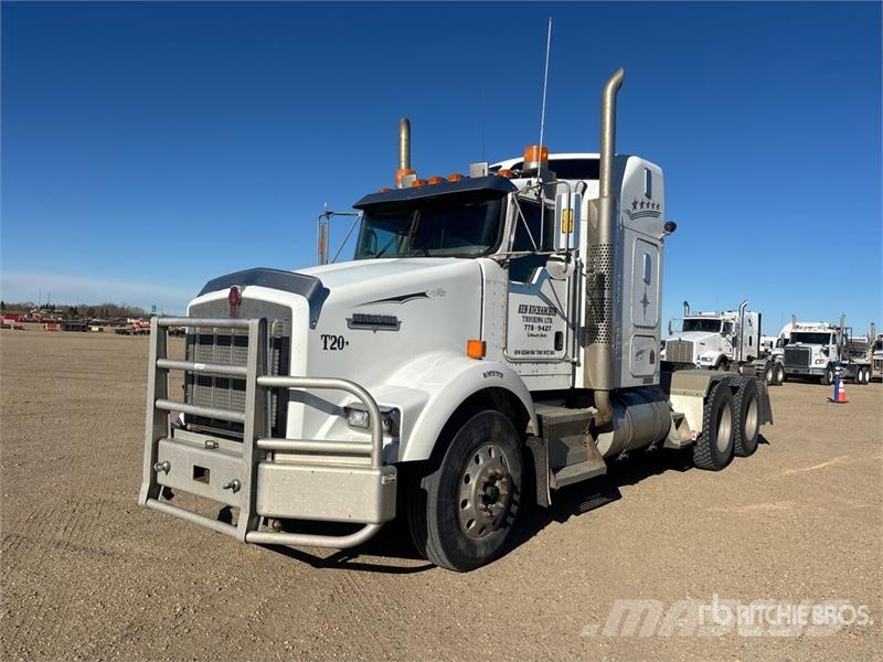Kenworth T800B Sattelzugmaschinen