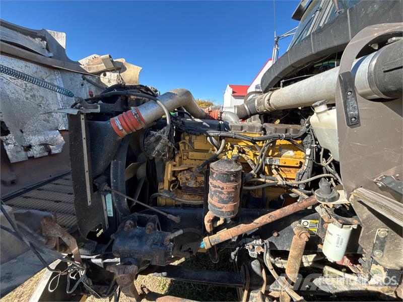 Kenworth T800B وحدات الجر