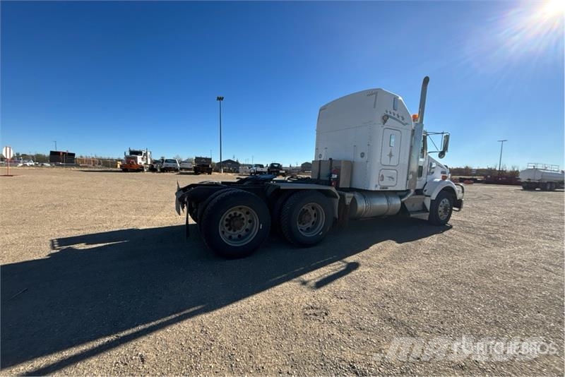 Kenworth T800B Sattelzugmaschinen