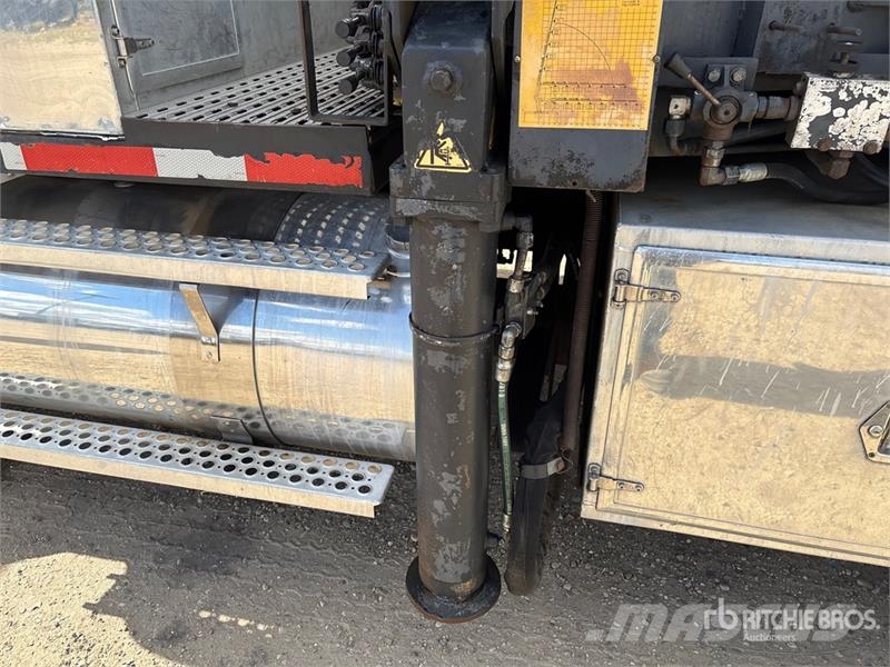Kenworth T800B Kranwagen