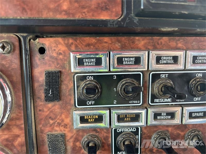 Kenworth T800B مركبات إصلاح الأعطال