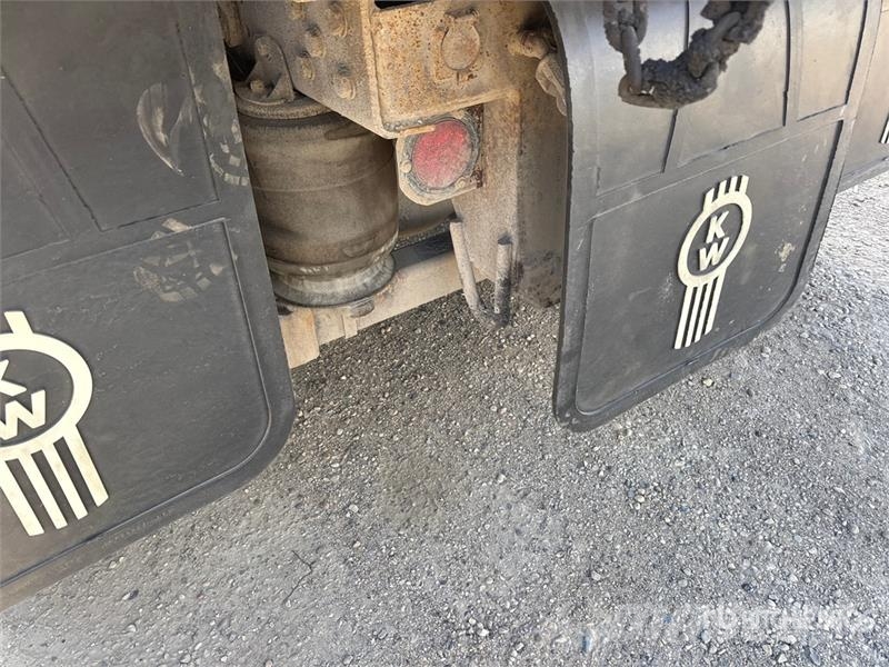 Kenworth T800B Camiones bañeras basculantes o volquetes