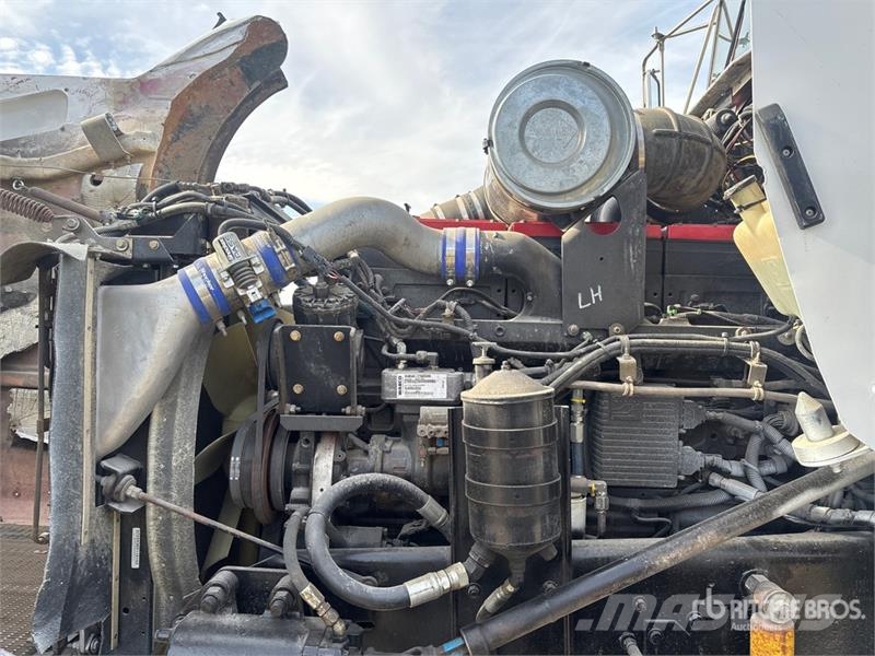 Kenworth T800B صهاريج مياه
