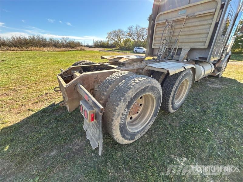 Kenworth T800B وحدات الجر