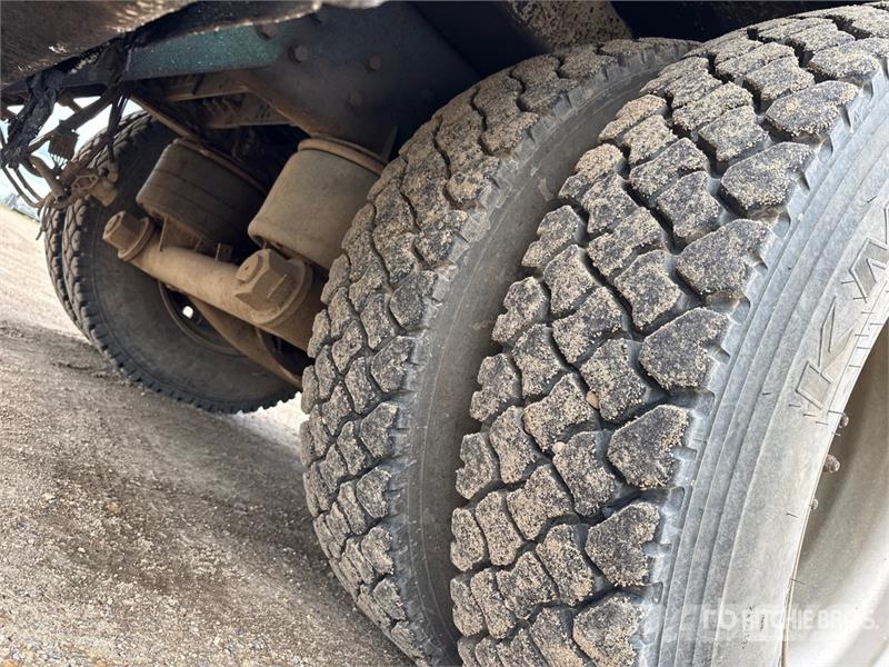 Kenworth T800B Kombinētās vakumsūkņa mašīnas