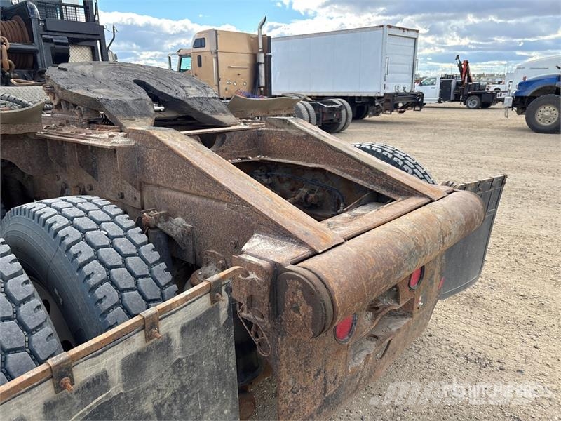 Kenworth T800B Vyslobodzovacie vozidlá